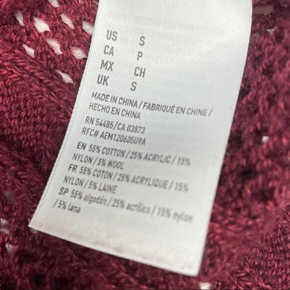 American Eagle Outfitters Red Ombré Sweater S - Picture 5 of 8